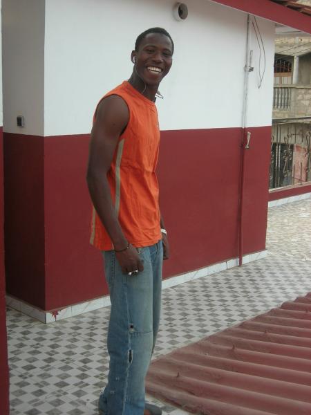 BROWN MARONE LYWA