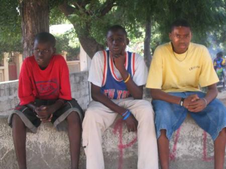 les trois assssssssssssss